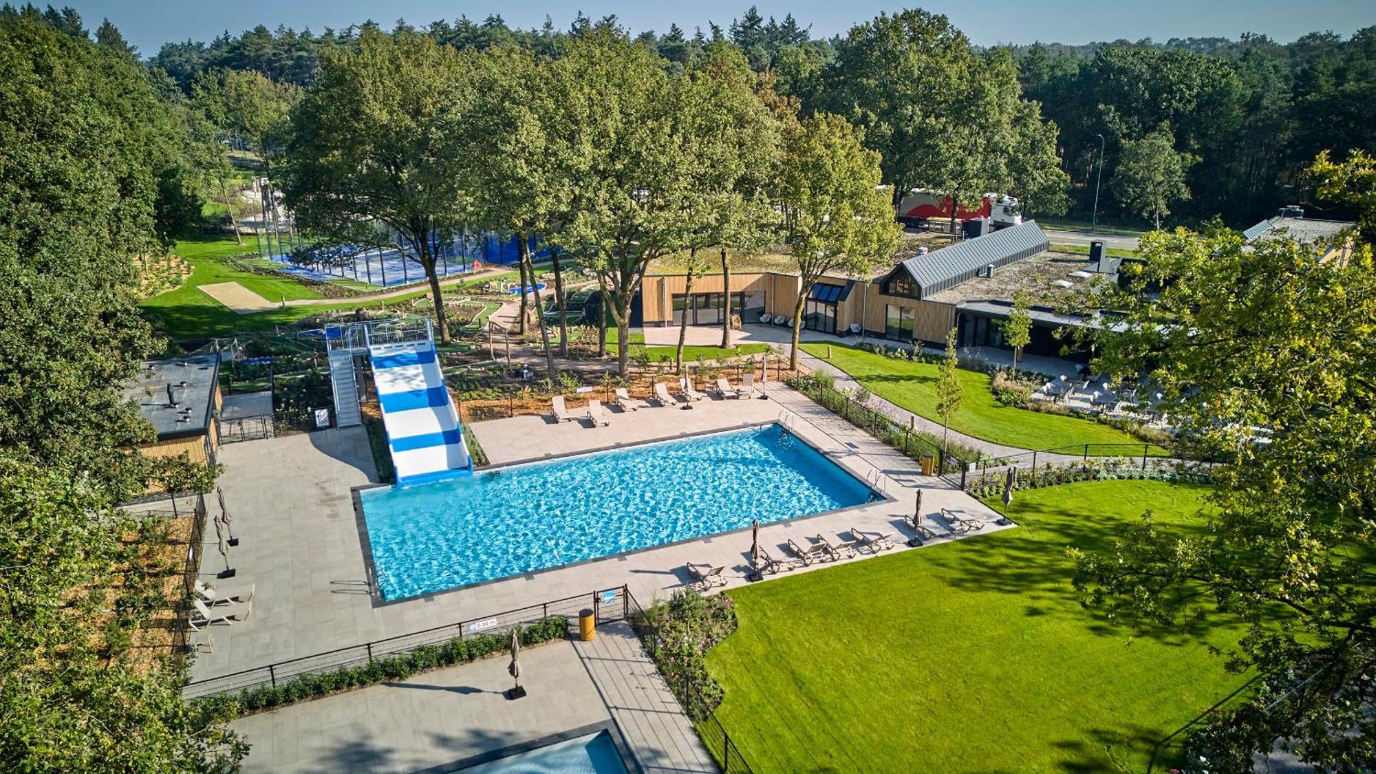 Topparken - Resort De Brabantse Kempen Lage Mierde Buitenkant foto