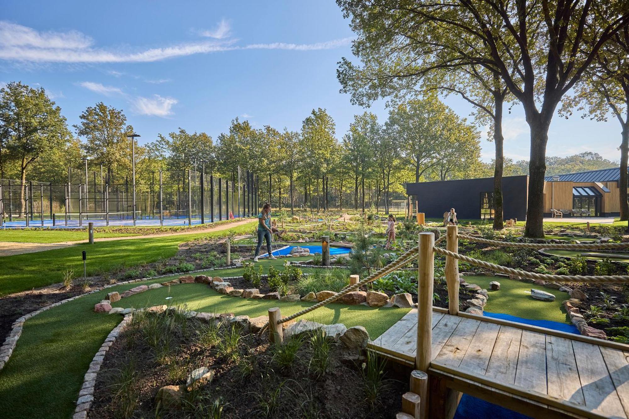 Topparken - Resort De Brabantse Kempen Lage Mierde Buitenkant foto